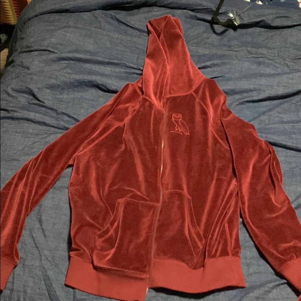Ovo burgandy velvet zip up sweater